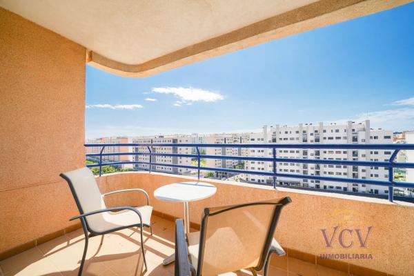 Ático en avenida Historiador Vicente Ramos