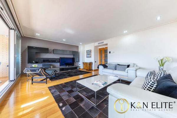 Ático en calle Moratín, 25