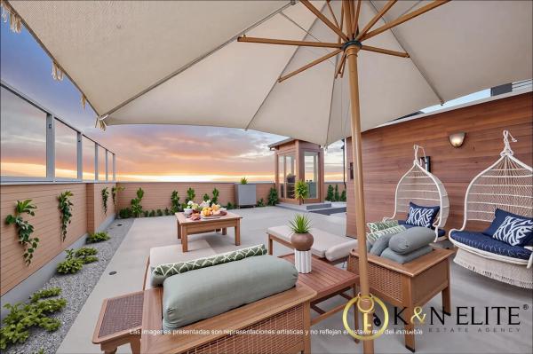 Ático en calle Moratín, 25