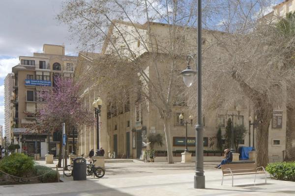 Piso en avenida Alfonso El Sabio