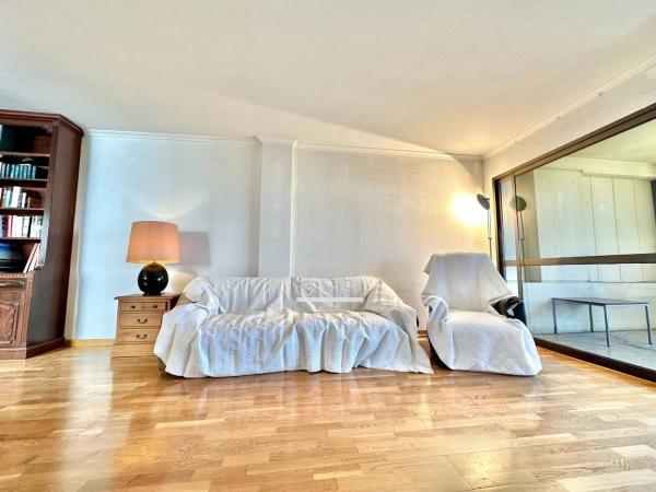 Piso en avenida de Loring