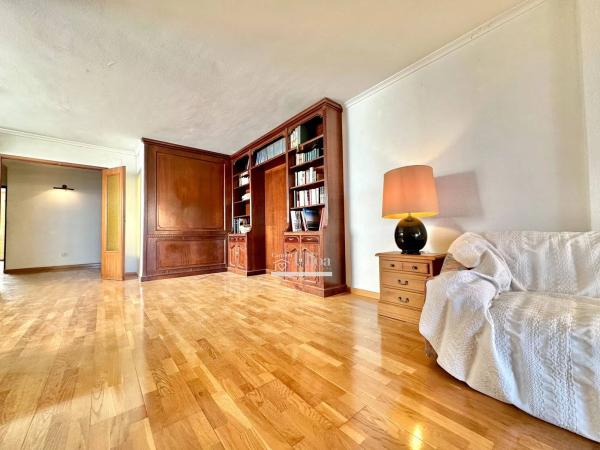 Piso en avenida de Loring