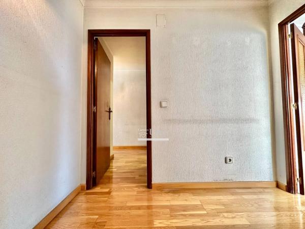 Piso en avenida de Loring