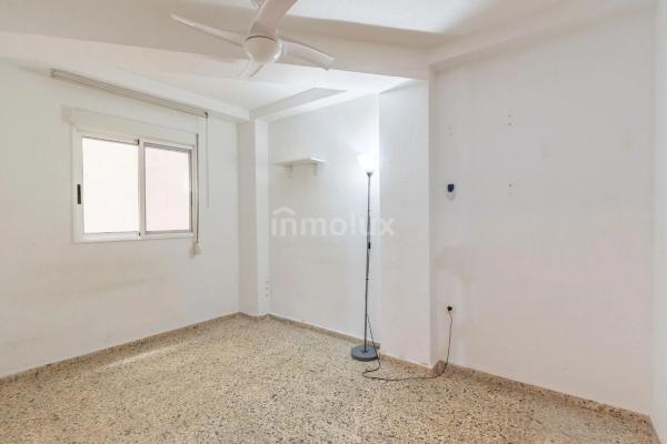 Piso en calle Bono Guarner