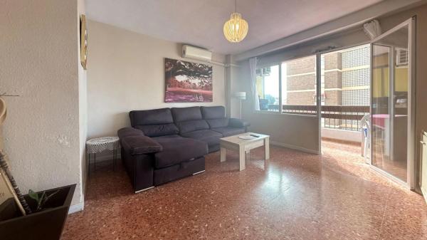 Piso en calle Ciudad de Bari