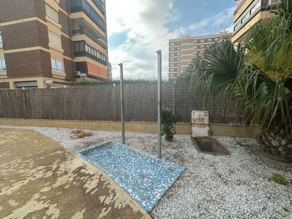 Piso en calle Ciudad de Bari