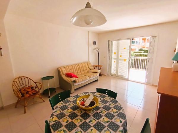 Chalet en Barrio Les Bovetes-La Felicidad