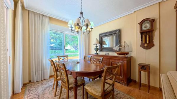 Piso en calle Arpón