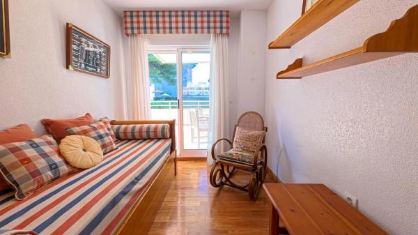 Piso en calle Arpón