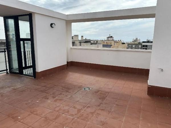 Ático en calle del Pla de Sarrió