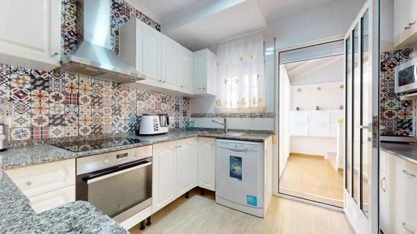 Chalet adosado en calle Clipper