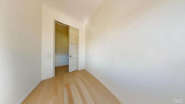 Chalet adosado en avenida dels Reis Catòlics