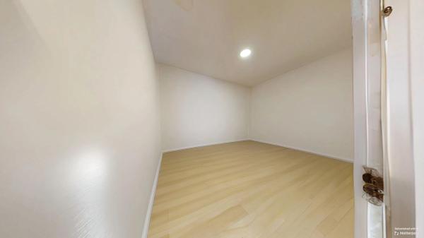 Chalet adosado en avenida dels Reis Catòlics