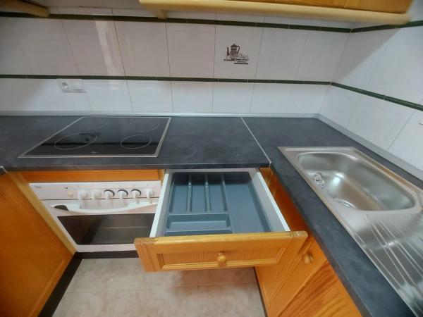 Chalet adosado en calle Manuel de Falla, 2