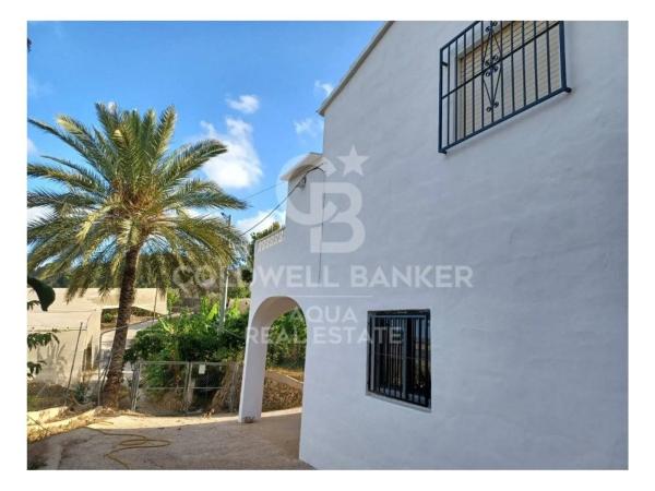 Casa independiente en via Sense Nom