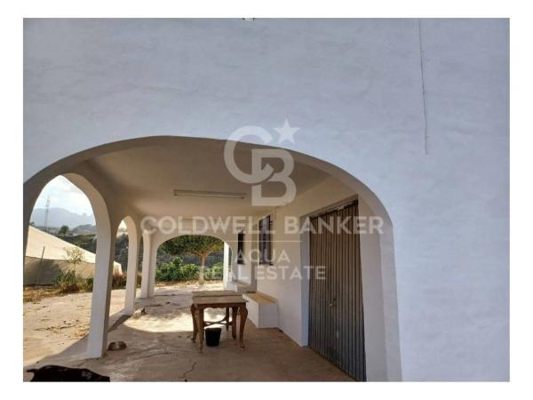 Casa independiente en via Sense Nom