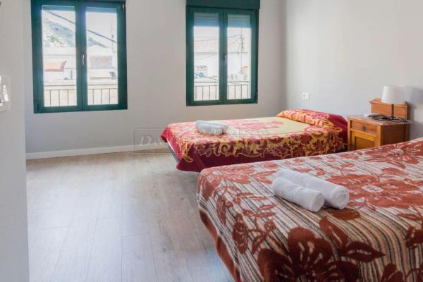 Chalet en plaza de Ramón Sijé, 6