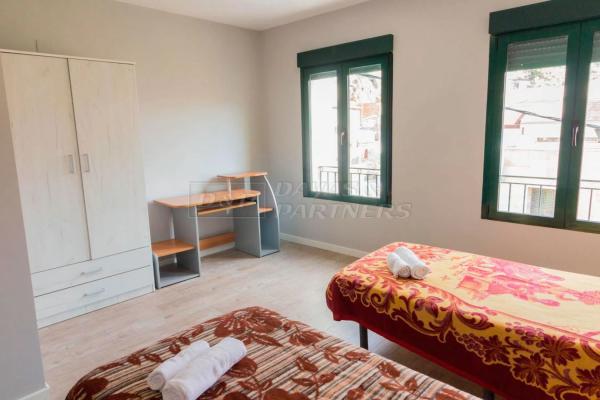 Chalet en plaza de Ramón Sijé, 6