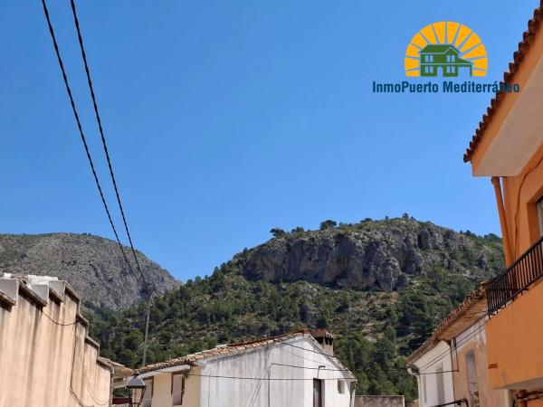 Casa de pueblo en calle del Calvari