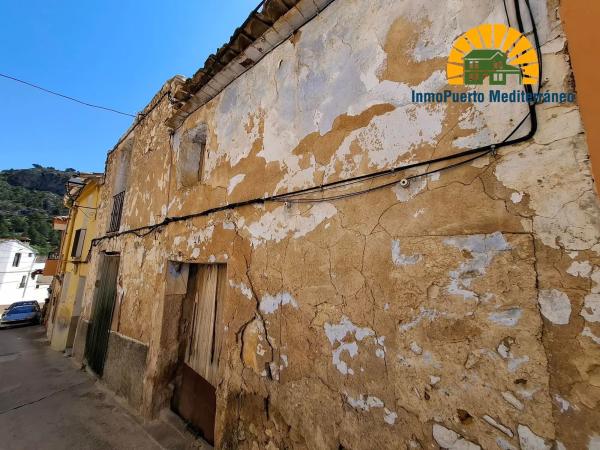 Casa de pueblo en calle del Calvari