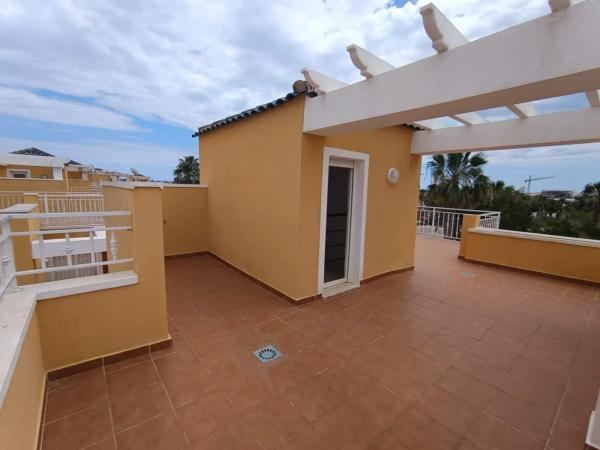 Casa independiente en avenida Joaquín Chapaprieta, 14