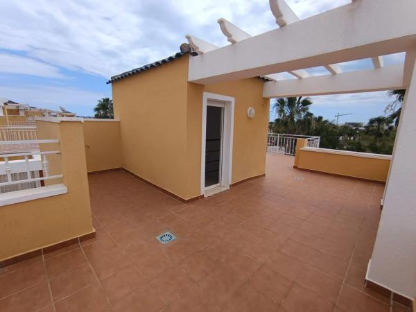 Casa independiente en avenida Joaquín Chapaprieta, 14