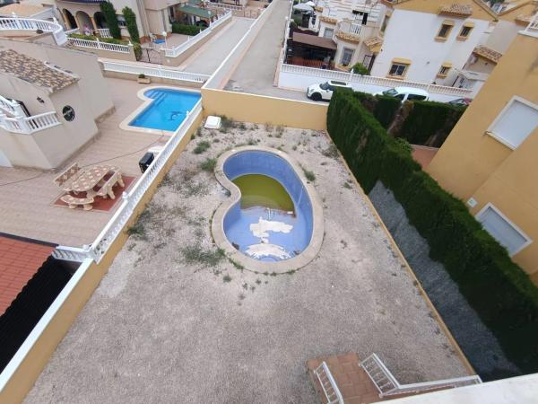 Casa independiente en avenida Joaquín Chapaprieta, 14