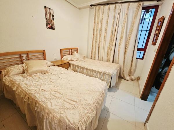 Piso en avenida del Mediterrani