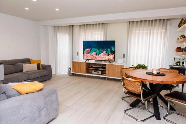 Piso en Barrio Reina Victoria-Miguel Hernández