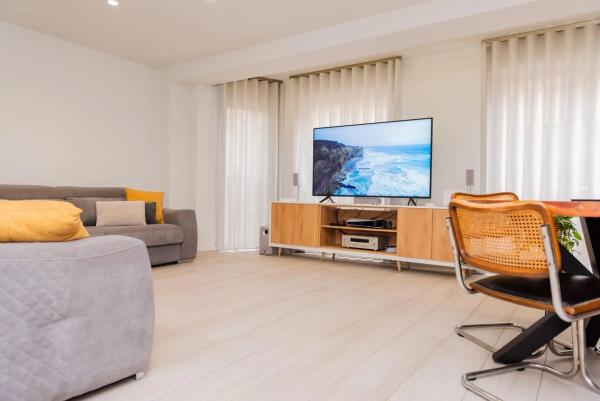 Piso en Barrio Reina Victoria-Miguel Hernández