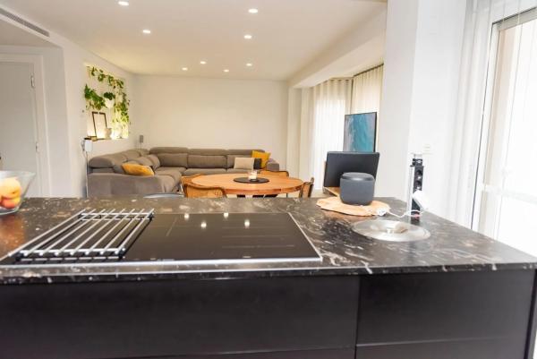 Piso en Barrio Reina Victoria-Miguel Hernández