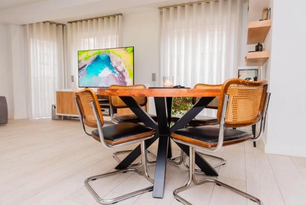 Piso en Barrio Reina Victoria-Miguel Hernández