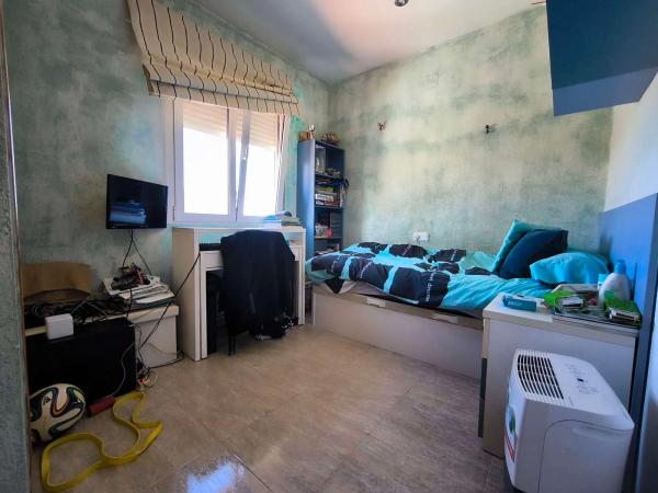 Casa independiente en calle Capellá