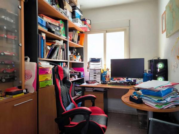 Casa independiente en calle Capellá