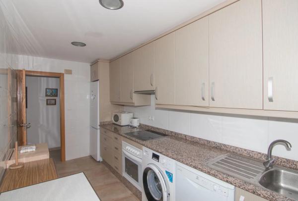 Piso en calle Monòver, 3