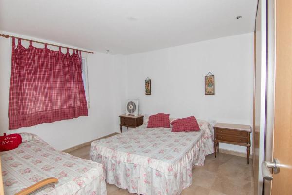 Piso en calle Monòver, 3