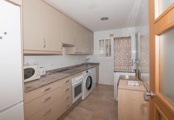 Piso en calle Monòver, 3