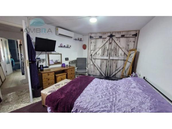 Casa independiente en calle Sant Marc