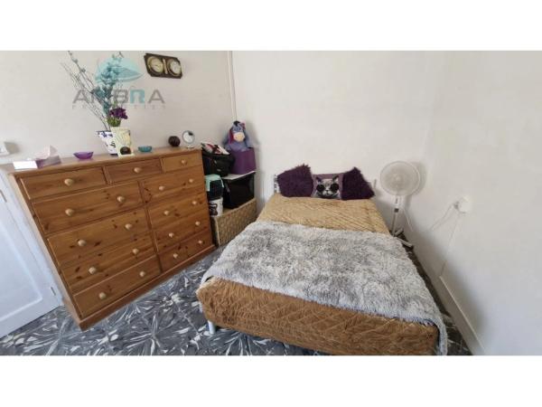 Casa independiente en calle Sant Marc