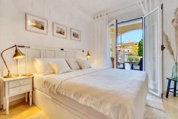 Piso en avenida dels Furs, 17