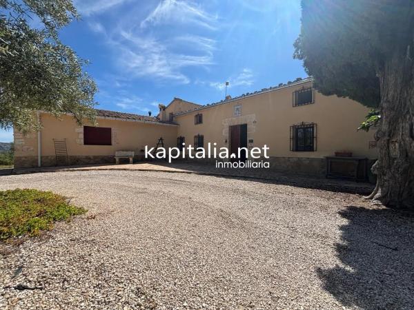 Masía en Barri Batoi - Sargento - Baradello