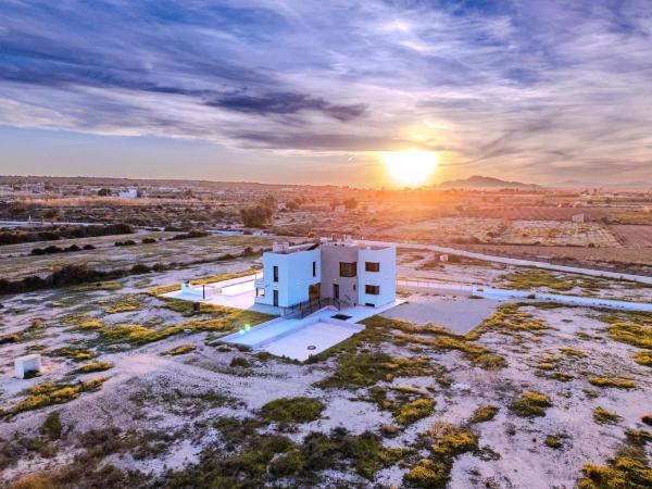 Casa independiente en Partida Marina