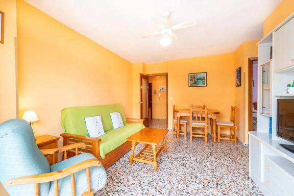 Piso en avenida de las Olas, 5