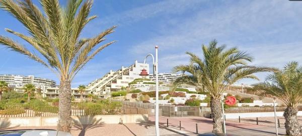 Piso en Arenales del Sol