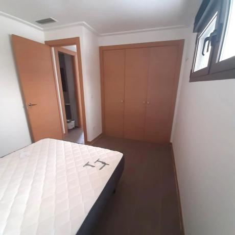 Piso en Arenales del Sol