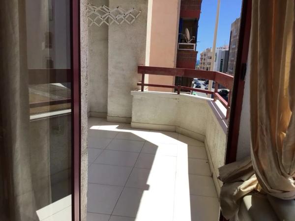 Piso en avenida del Mediterrani, 10