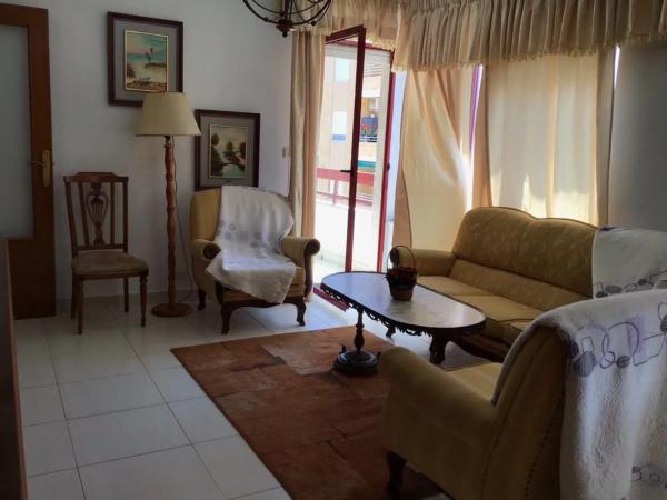 Piso en avenida del Mediterrani, 10