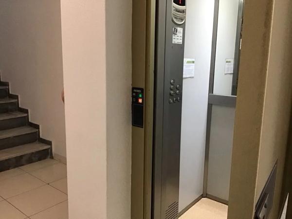 Piso en avenida del Mediterrani, 10