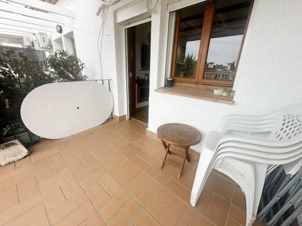 Piso en calle Neptú, 9