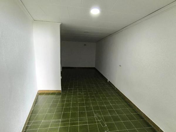 Chalet adosado en calle Alacant, 13